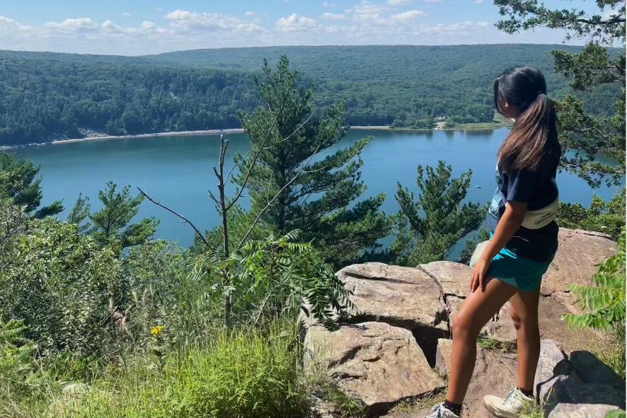 Blog Post Photo Dimensions 43 (12) Soumi hiking at Devil’s Lake State Park with friends.
